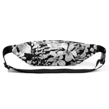 Load image into Gallery viewer, flower pattern body sling bag