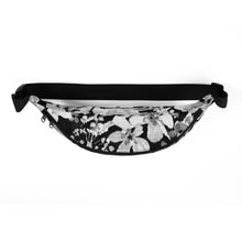 Load image into Gallery viewer, flower pattern body sling bag