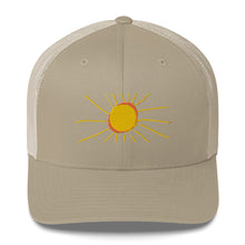 Load image into Gallery viewer, sun trucker hat
